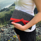 Pochette à nœud Eden en noir/blanc